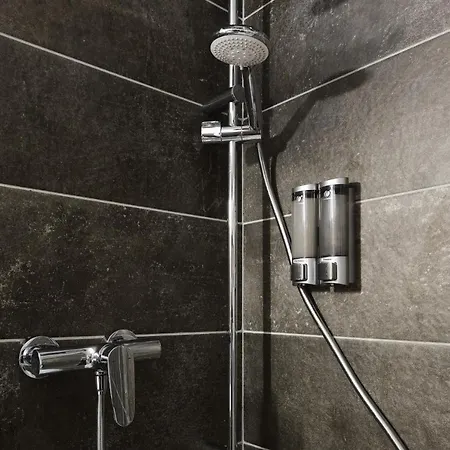 アパート Marius - Au Coeur De La Bastide カルカソンヌ